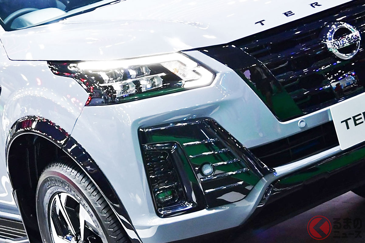 「TERRA」文字ロゴがカッコイイ! 日産がタイで販売する「テラ スポーツ」