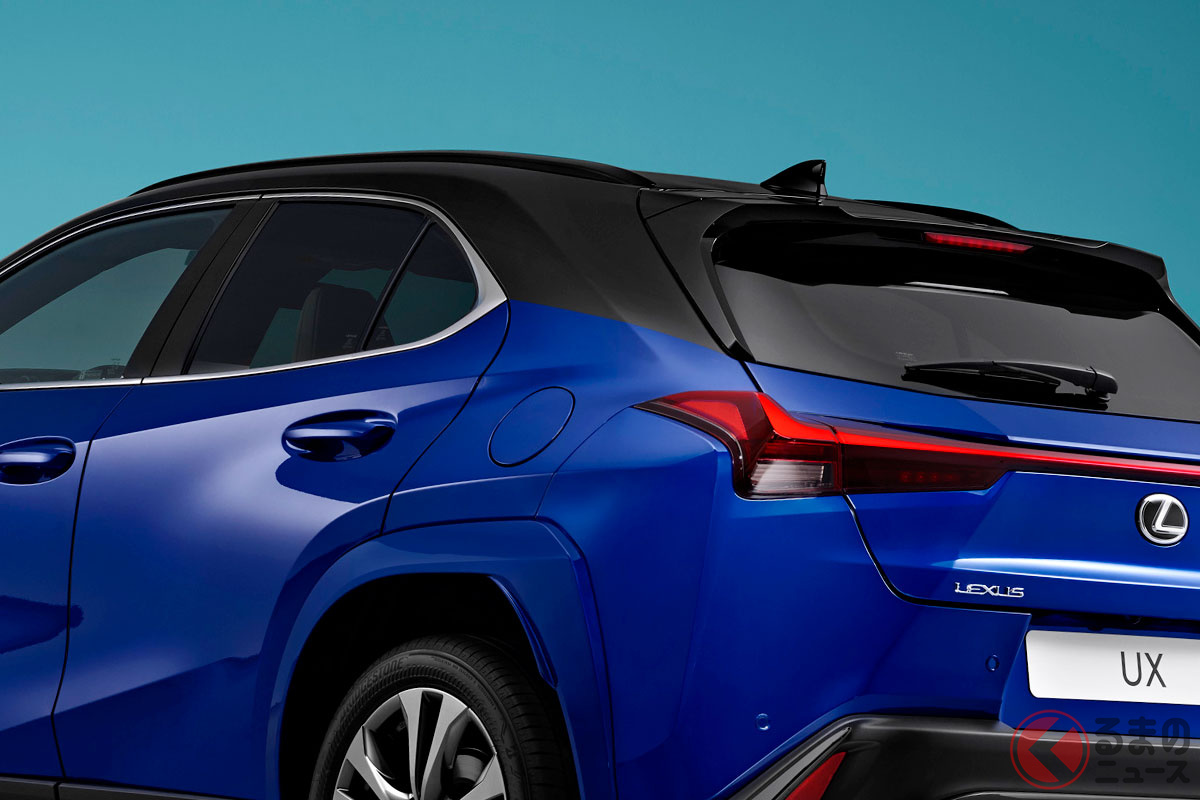 個性的な2トーンカラーを採用した「UX」(ドイツ仕様)