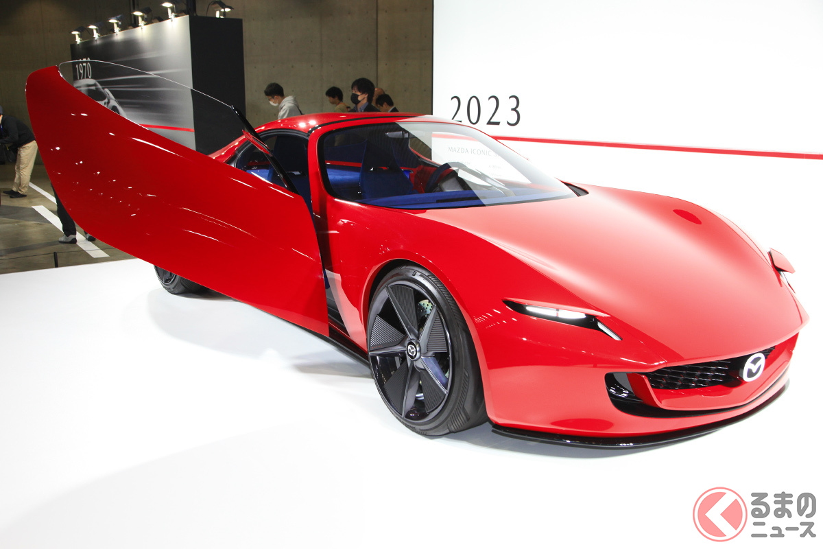 最近ではコンパクトスポーツカーコンセプト「MAZDA ICONIC SP」も話題に
