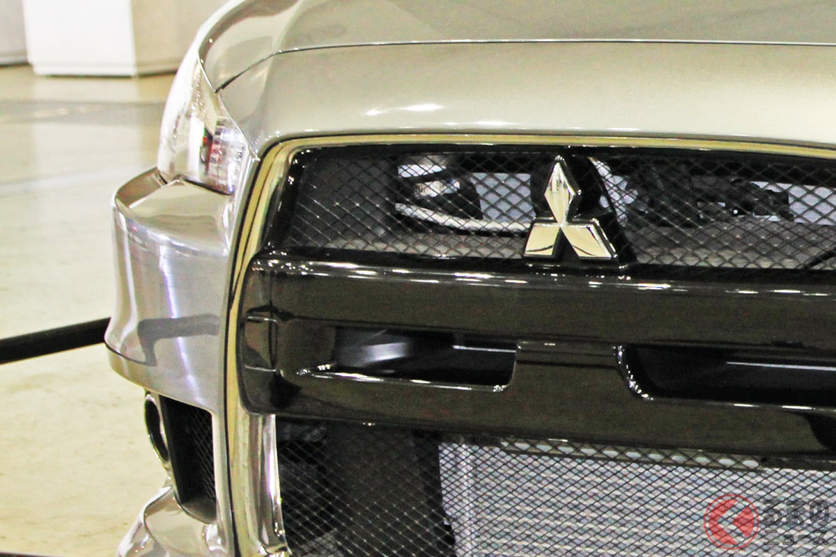 三菱が販売した1025万円の「ランエボファイナルエディション」