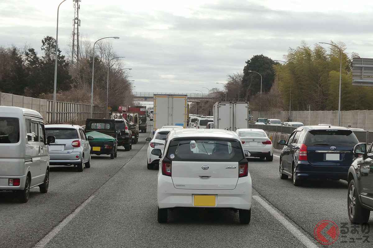 GWなどの長期休暇で発生する高速道路の渋滞