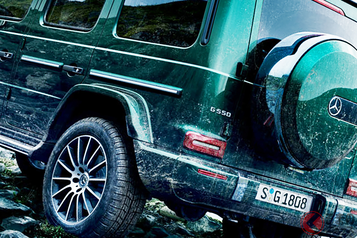 深いグリーンがシブい! 「見取り図」盛山さんも購入したメルセデス・ベンツ「Gクラス」