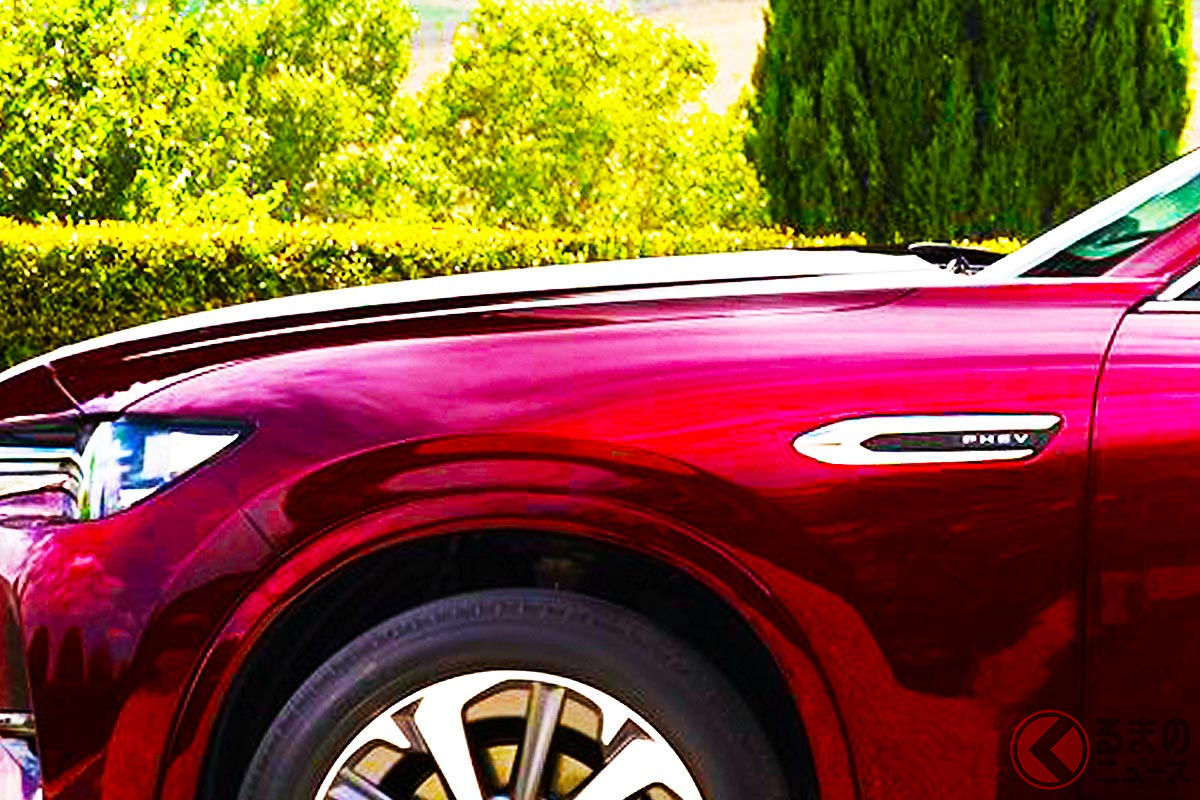 マツダが「FR×直6エンジン」搭載の新型モデル初公開!