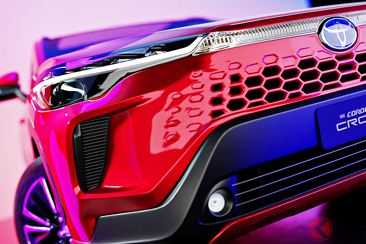 レクサス「スピンドルボディ」を思わせる斬新フェイス!