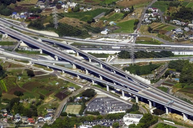東名・新東名に並行する「第3の高速道路」工事進行中!? 