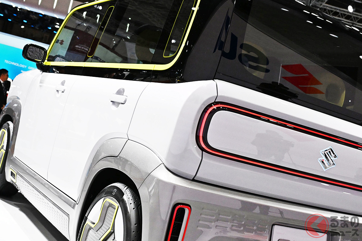 リアは「ハスラー」というより「ラパン」のような風情も!? スズキ 軽ワゴンBEVコンセプト「eWX」