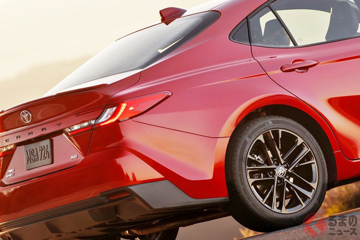 めちゃスタイリッシュな「セダン」なぜ日本に来ない!? トヨタ 新型「カムリ」(2025年モデル/米国仕様車)