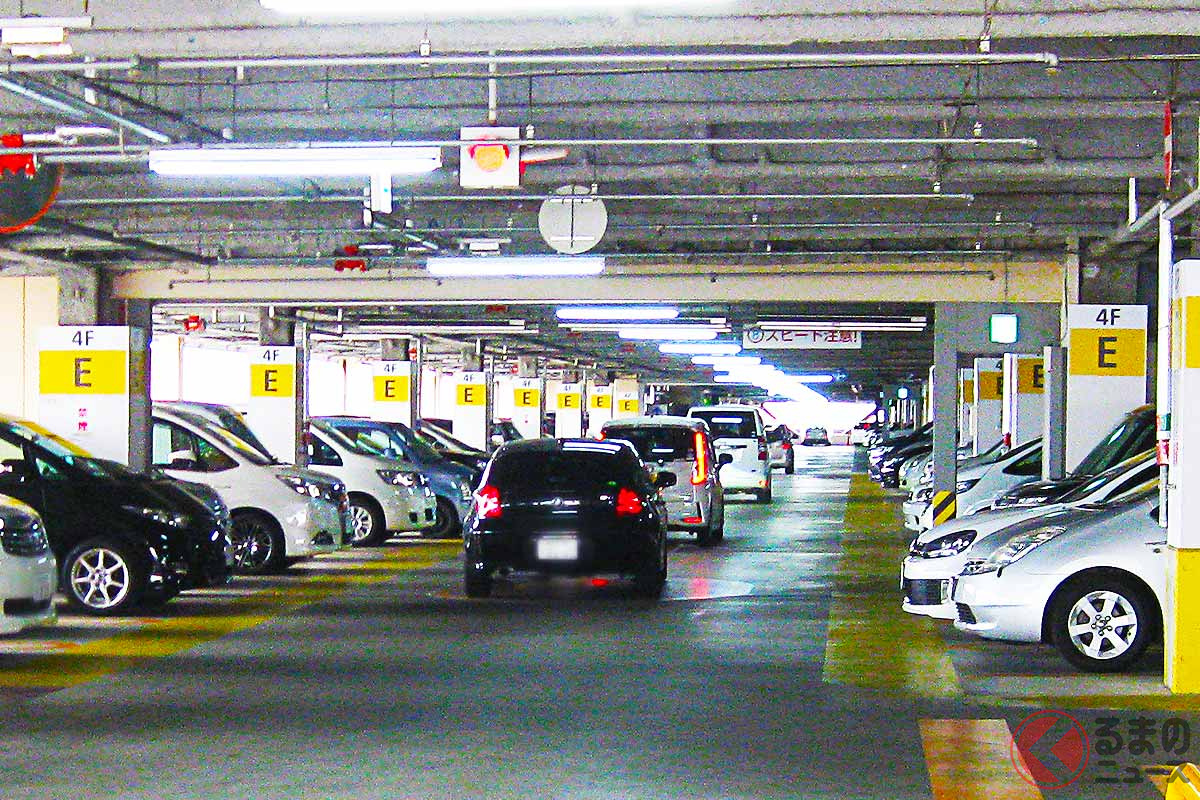 立体駐車場での「キュルキュル音」なぜ鳴るの?