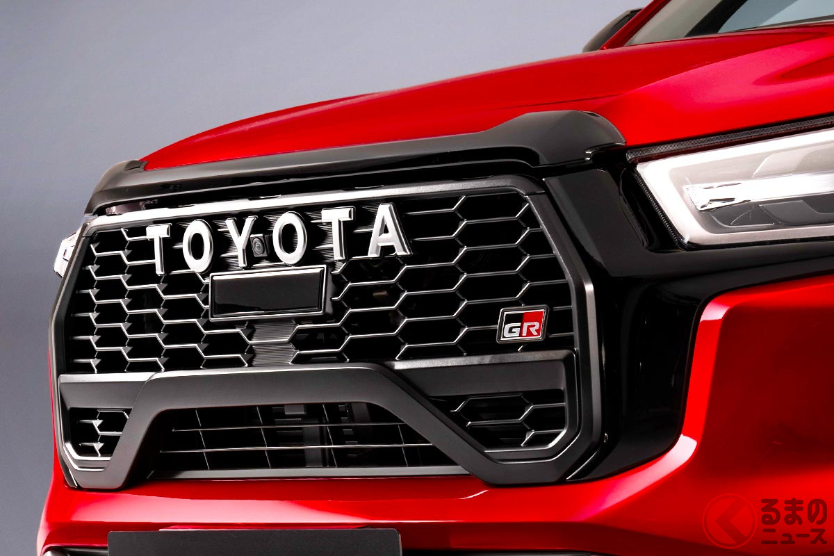 画像は同時に受注開始した新型「ハイラックス ハイラックス GR スポーツII」