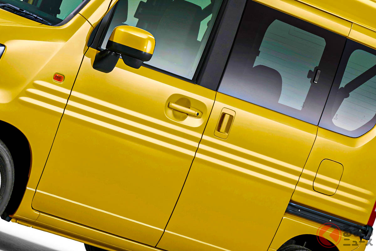 鮮烈なイエローもイイ! ホンダ新型「N-VAN」