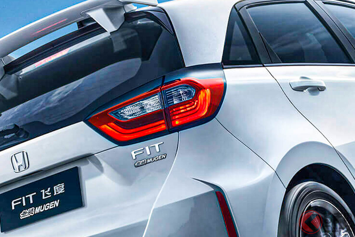 エアロで完全武装! 無限な新型「フィット」