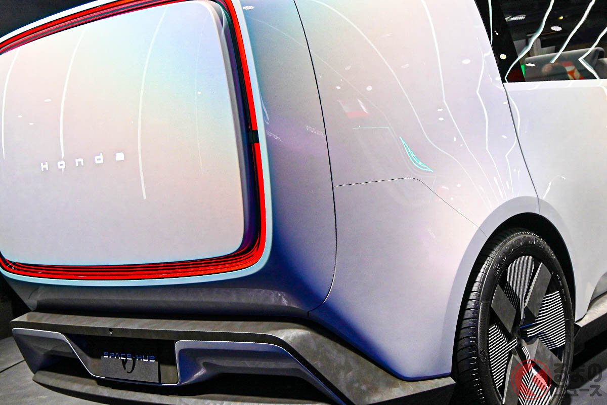 次期型オデッセイ!? ホンダ新型「スペースハブ」
