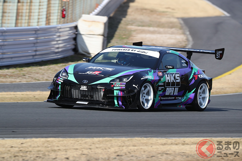HKSのGR86デモカー「HKS Racing Performer GR86」