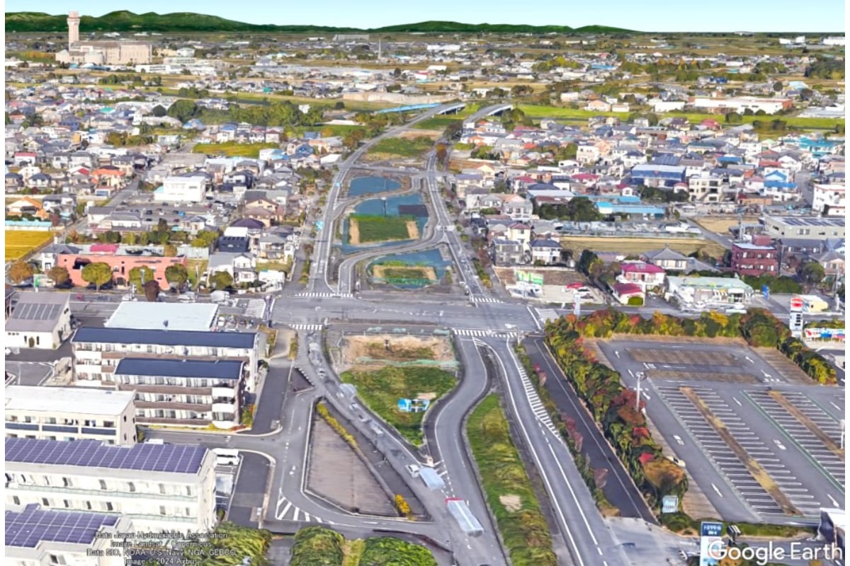 越谷レイクタウン周辺まで開通している「東埼玉道路」（画像：Google Earth）。