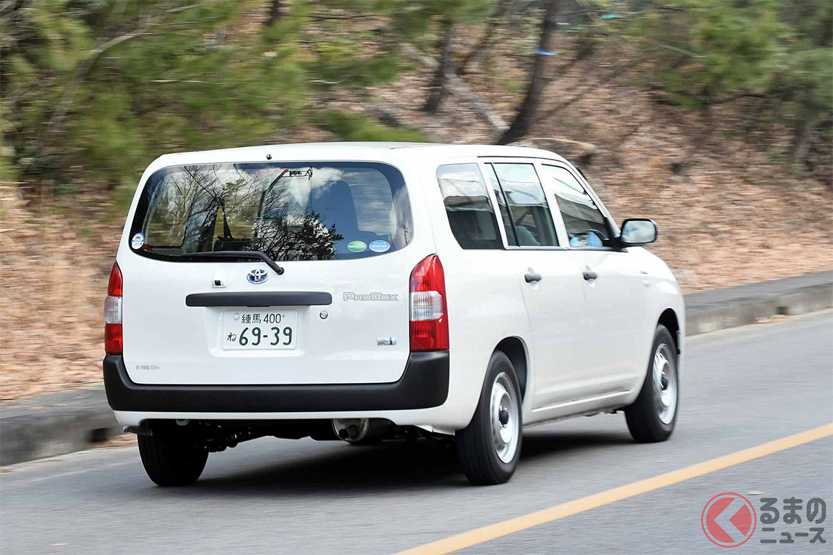 トヨタ「プロボックス」の荷室の使い勝手の良さは「四角い」外観からでも伝わってくる!
