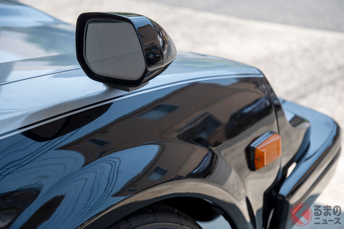 いまはタクシー以外で見かけない「フェンダーミラー」