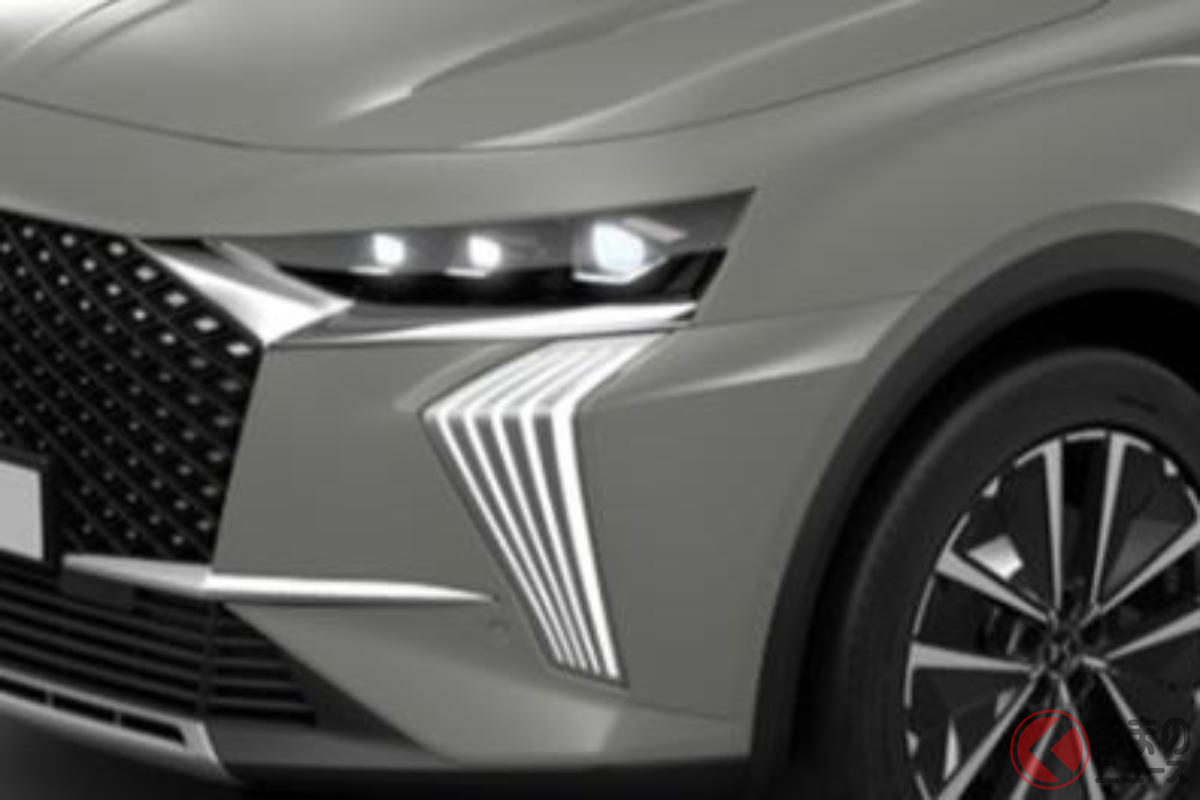 サヴォア・フェール(匠の技)が息づいた特別な「DS 7 RIVOLI E-TENSE 4x4」