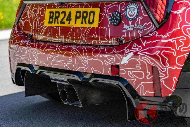 ミニクーパー　新型ジョンクーパーワークス　純正マフラー MINI、「センター1本出しマフラー」の