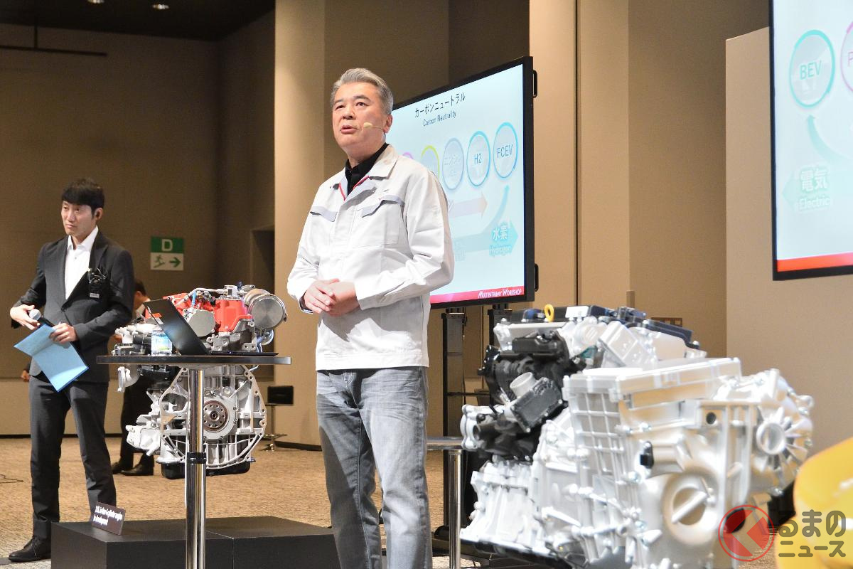 新エンジンを説明する中嶋CTO