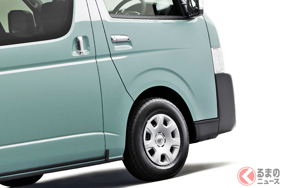 トヨタ「ハイエース」の「アースカラーパッケージ」