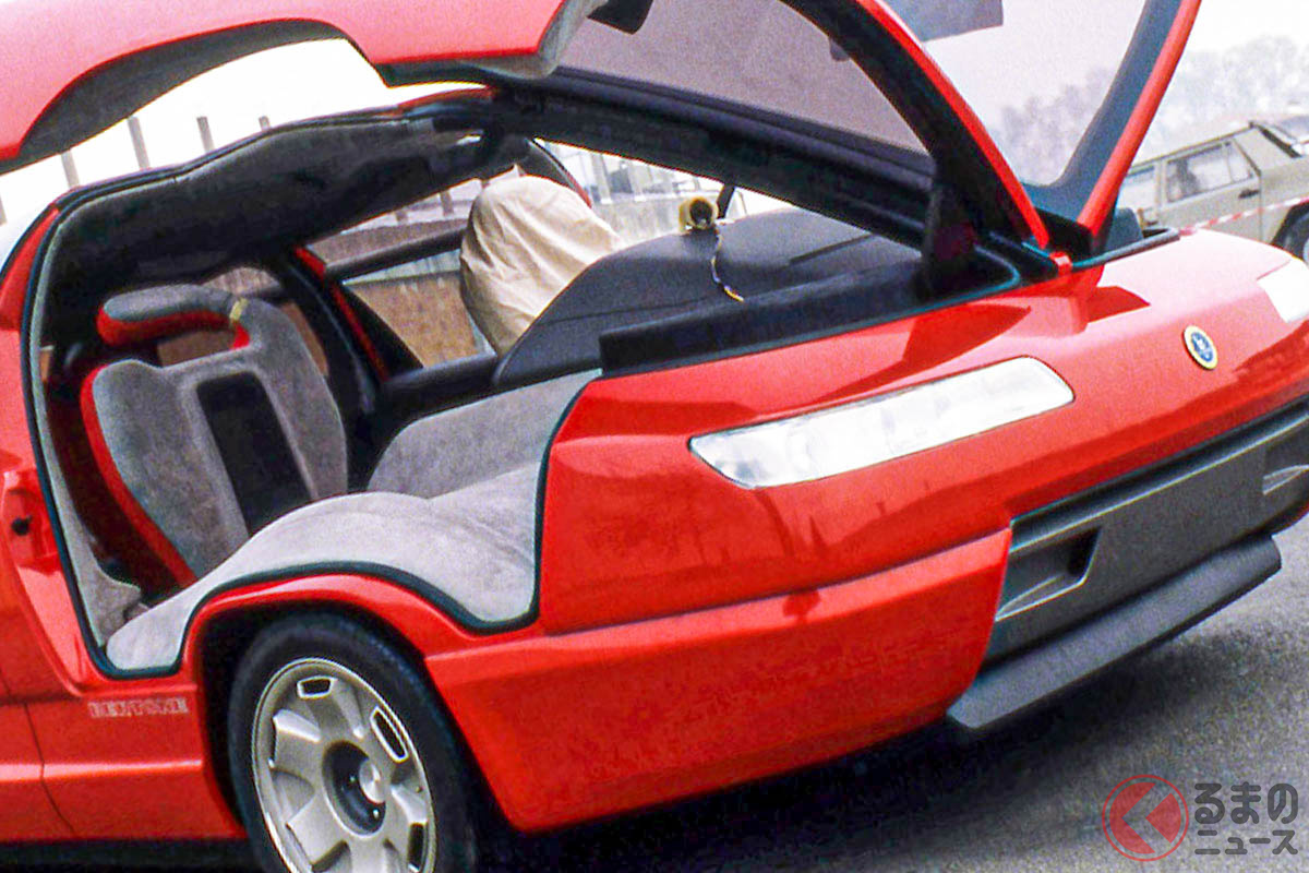 V12エンジンは前に搭載! 破天荒すぎるランボルギーニのミニバン「ジェネシス」