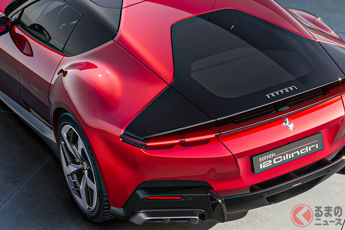 V12エンジンのFRクーペ! 新型「12チリンドリ」