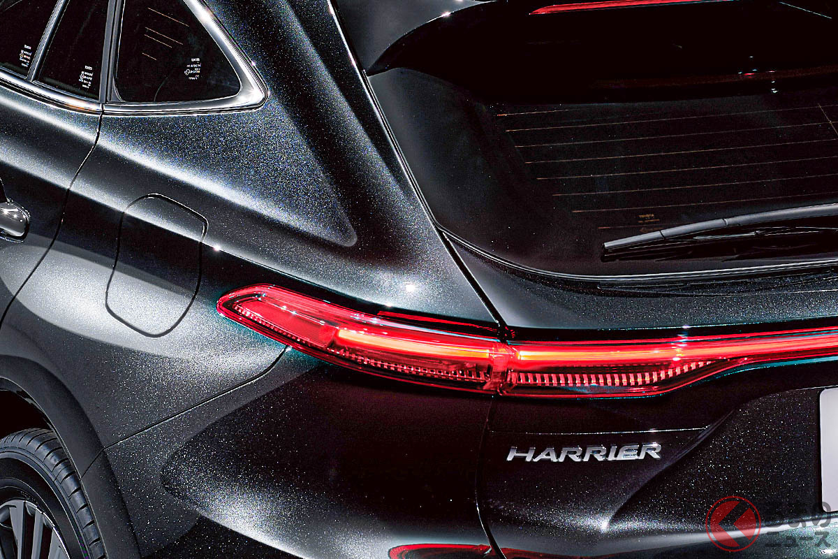 人気SUV「ハリアー」どうなる?