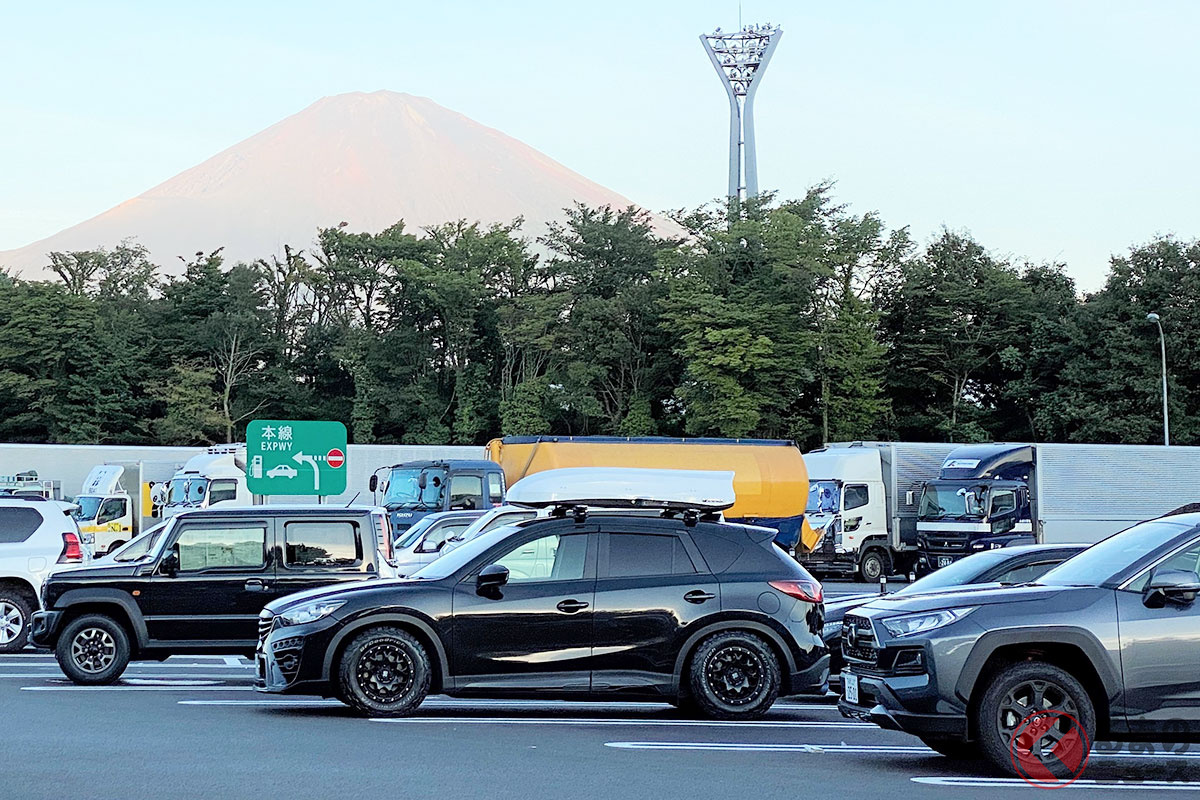 サービスエリアではルールやマナーを守りましょう