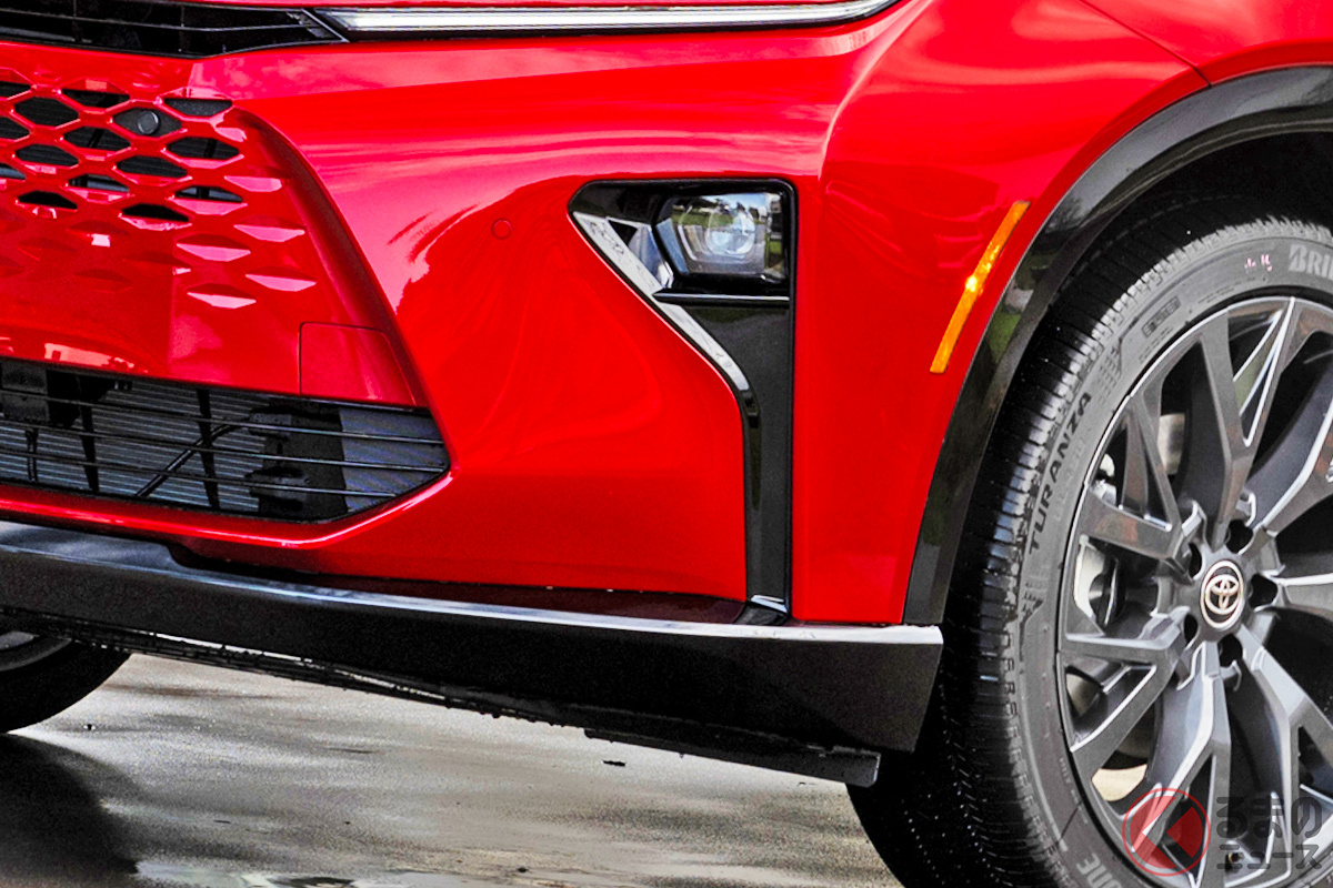 トヨタ新型「クラウン シグニア」