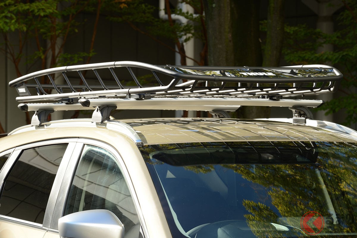 アウトドアブームで人気のルーフキャリア