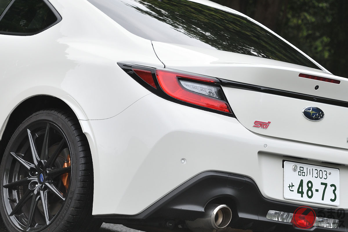 「アイサイト」を初搭載した「BRZ」のMT車