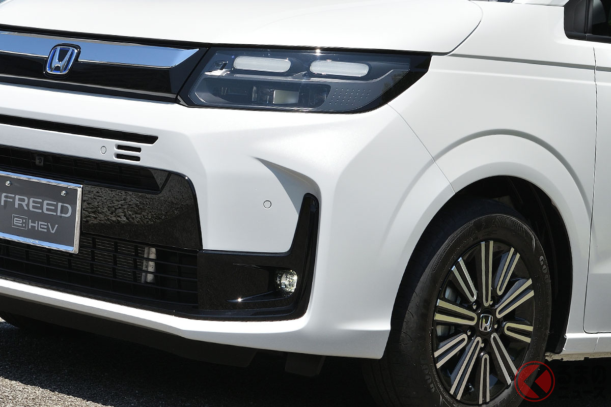 カスタム仕様の新型「フリード エアー」