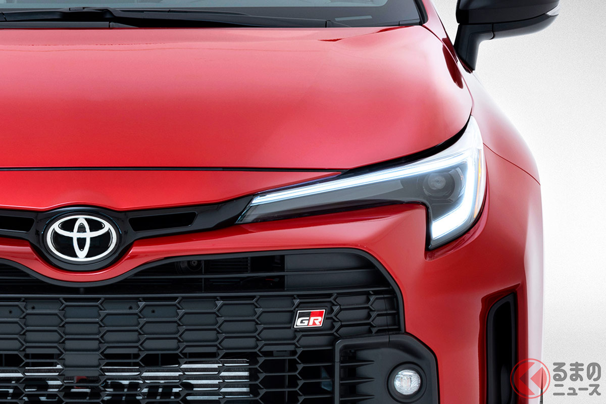 「カローラ」から最強仕様「GRカローラ」が世界初公開された! そして…その新情報が新たに公開されるという!