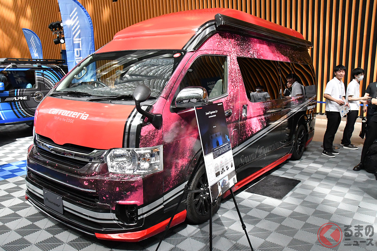 パイオニアのハイエースベースのデモカー「Sound Experience Car」