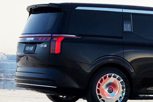 レクサスLMに匹敵!? 超高級ミニバン「009」とは?