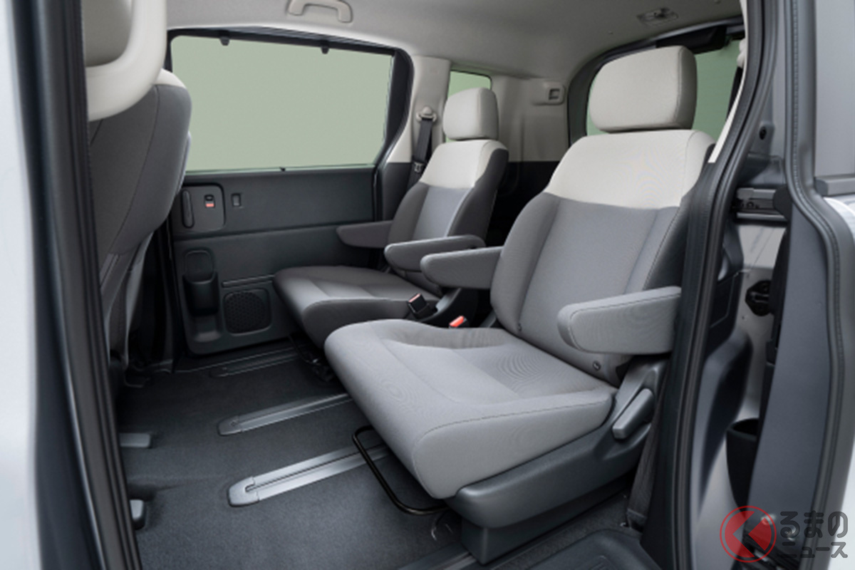 「フリード」に4人乗り仕様があった!