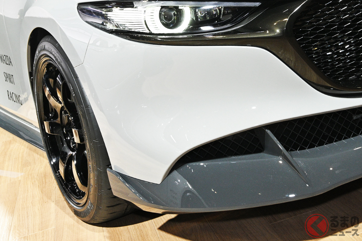 オートサロンで注目の「MAZDA 3」コンセプトカーが山梨に登場