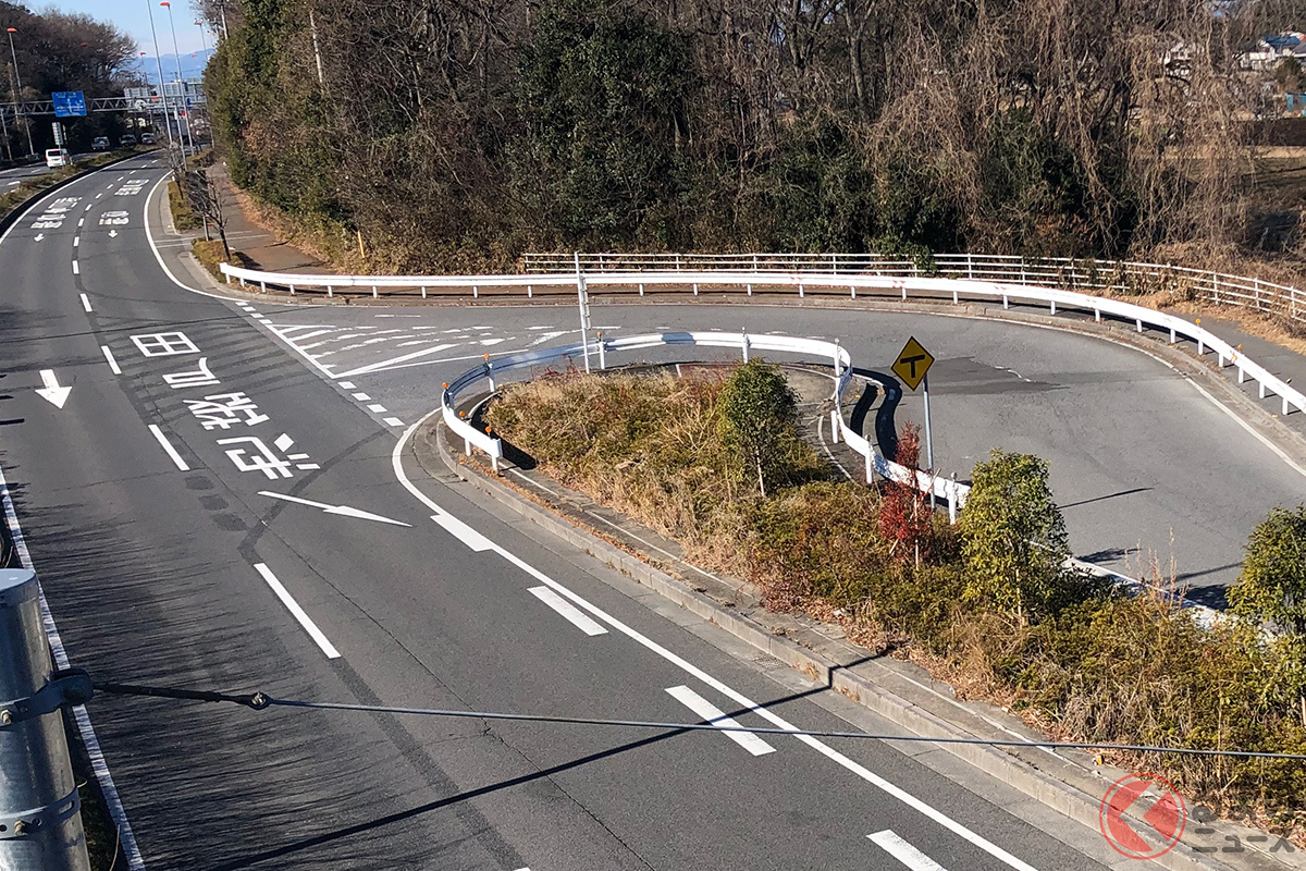 この場合は「合流」に当たるのか