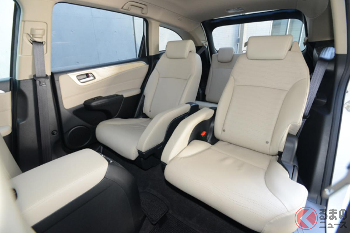 背の低いミニバンはなぜ姿を消してしまったのか?(写真はホンダ「ジェイド」)