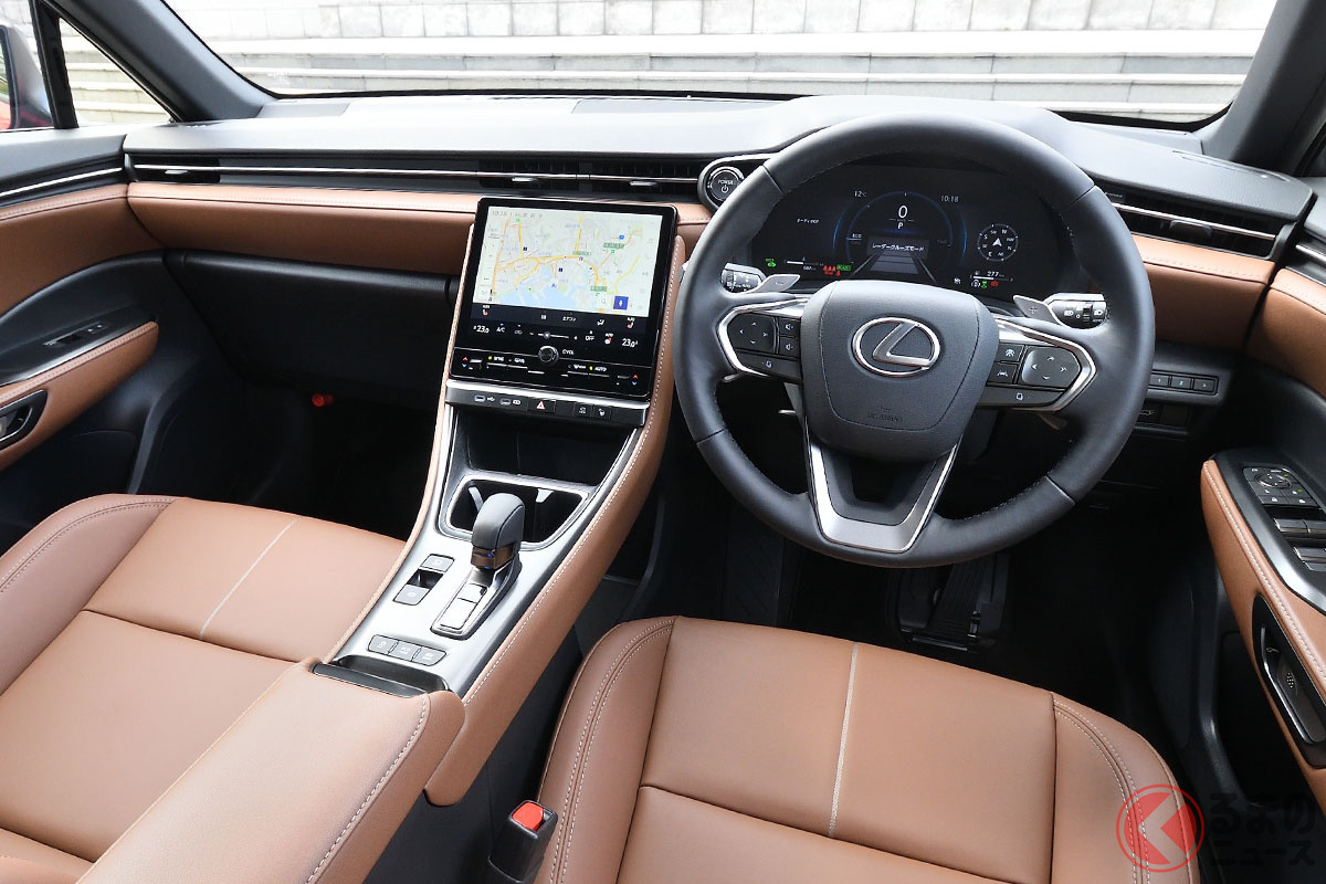 プレミアム感ただよう「LBX」の高級内装