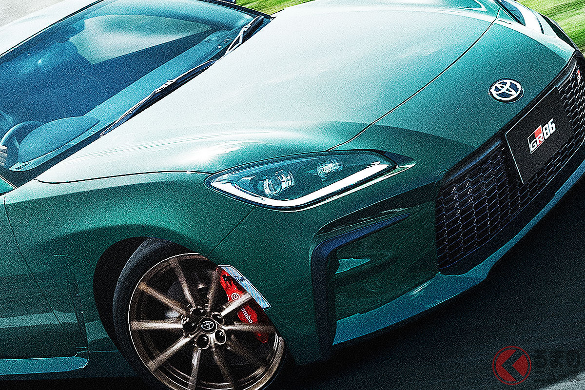 ブロンズカラーのホイールもオシャレ! 写真は新型「GR86」の特別仕様車「RZ“Ridge Green Limited”」