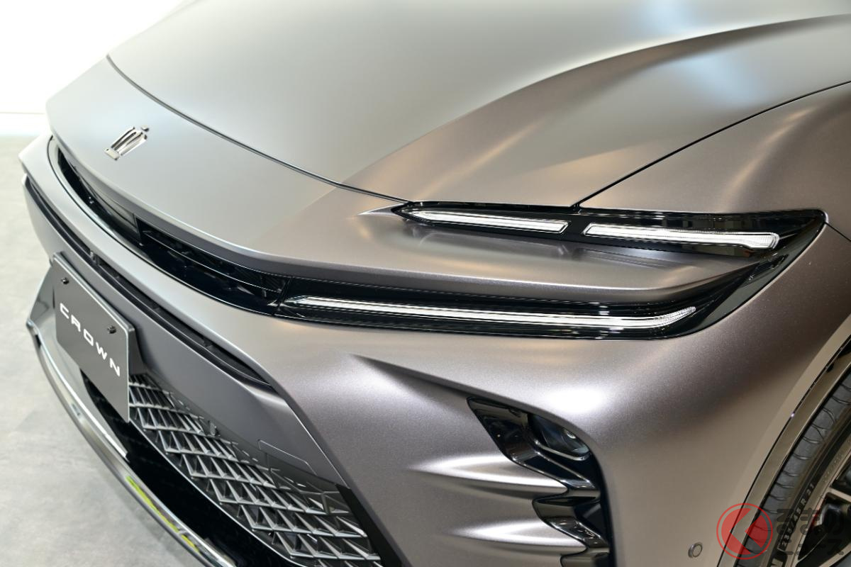 ついにマットな「クラウンスポーツ」登場!?