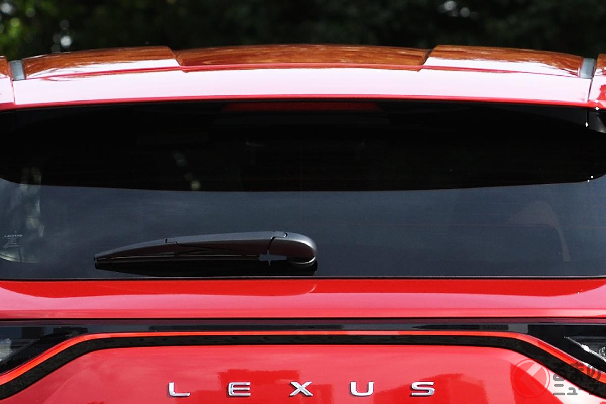 SUVのラインナップが多すぎて、愛車選びに頭を抱える人も…。(画像:レクサス「LBX」)