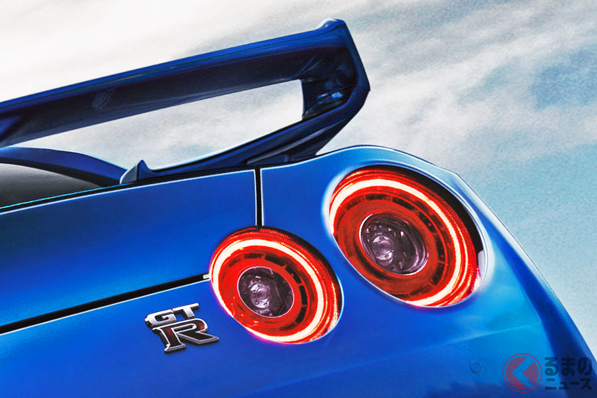 伝説の「ベイサイドブルー」採用! 「スカイライン風GT-R」とは
