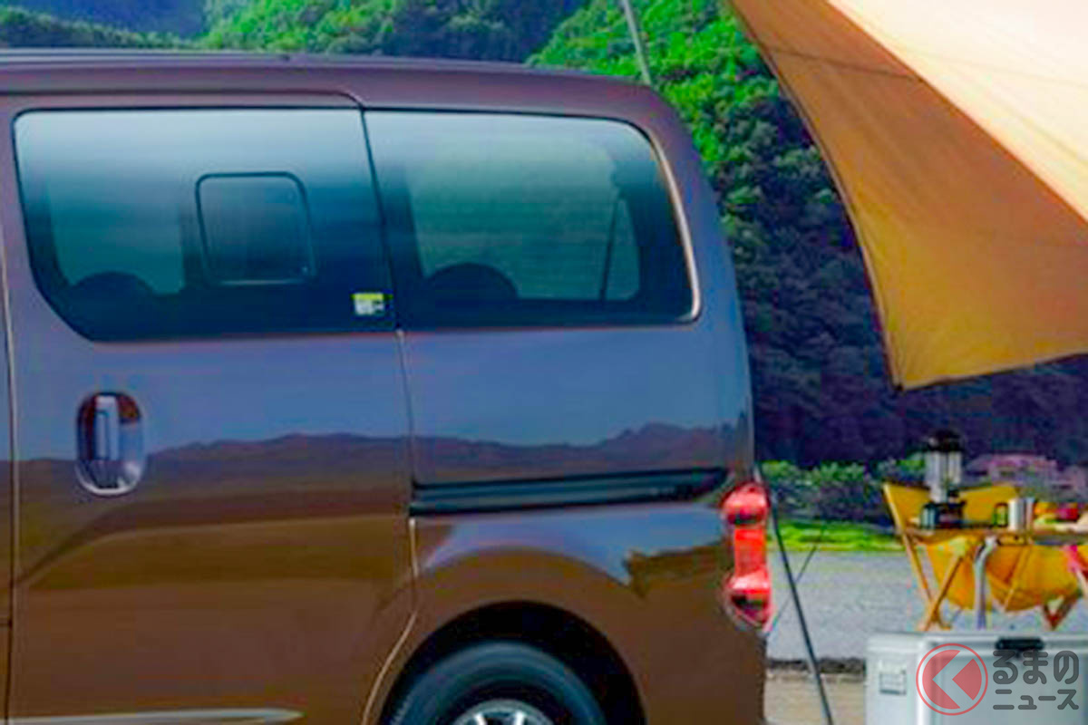 3列7人乗り仕様もあるの!? 日産 新型「NV200バネット」