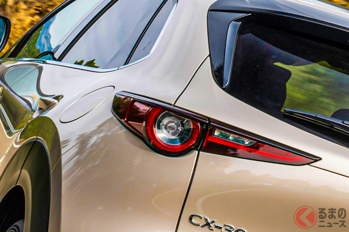 美麗ボディがカッコイイ小さな高級車!