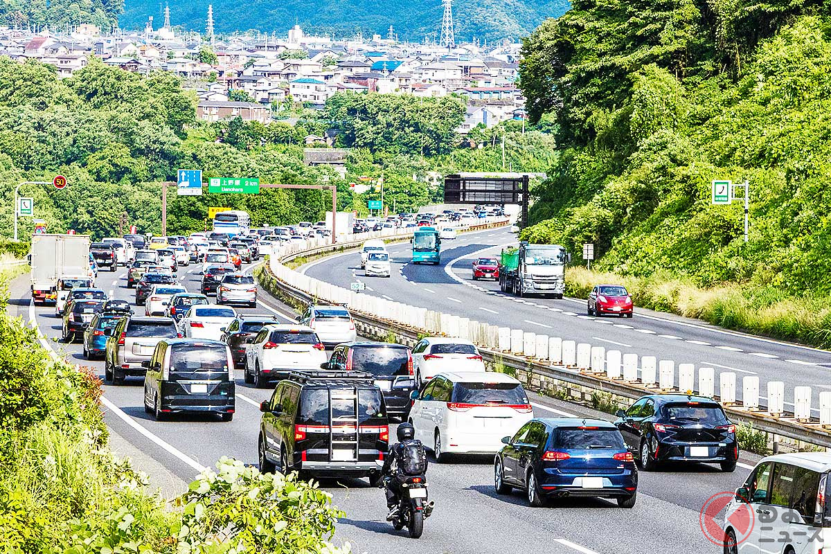 こちらは大渋滞でも、反対方向は案外ガラガラだったりするのです……［画像はイメージです］