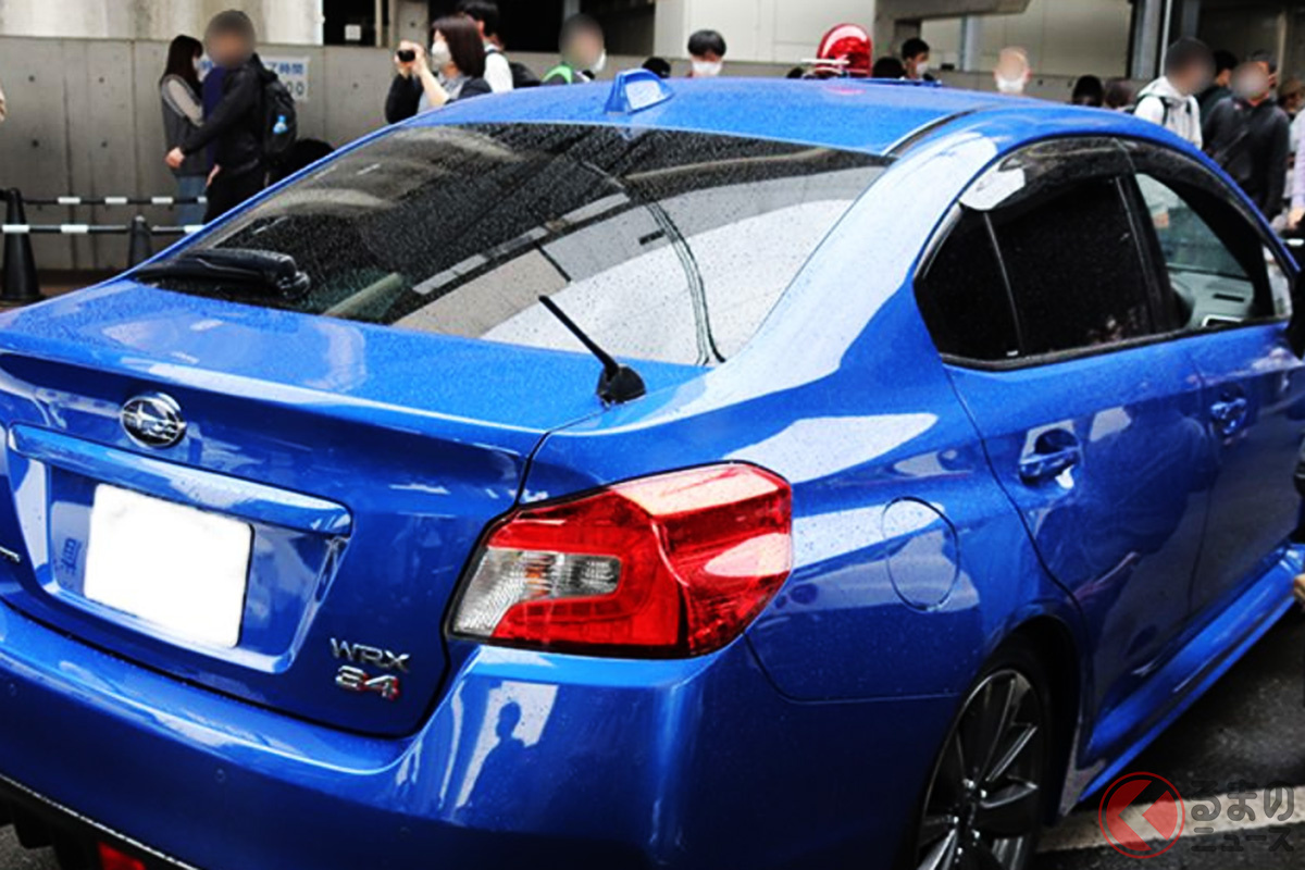 うひょー! これはマジでカッコいい! スバル「WRX S4」の覆面パトカー(撮影:柘植優介)