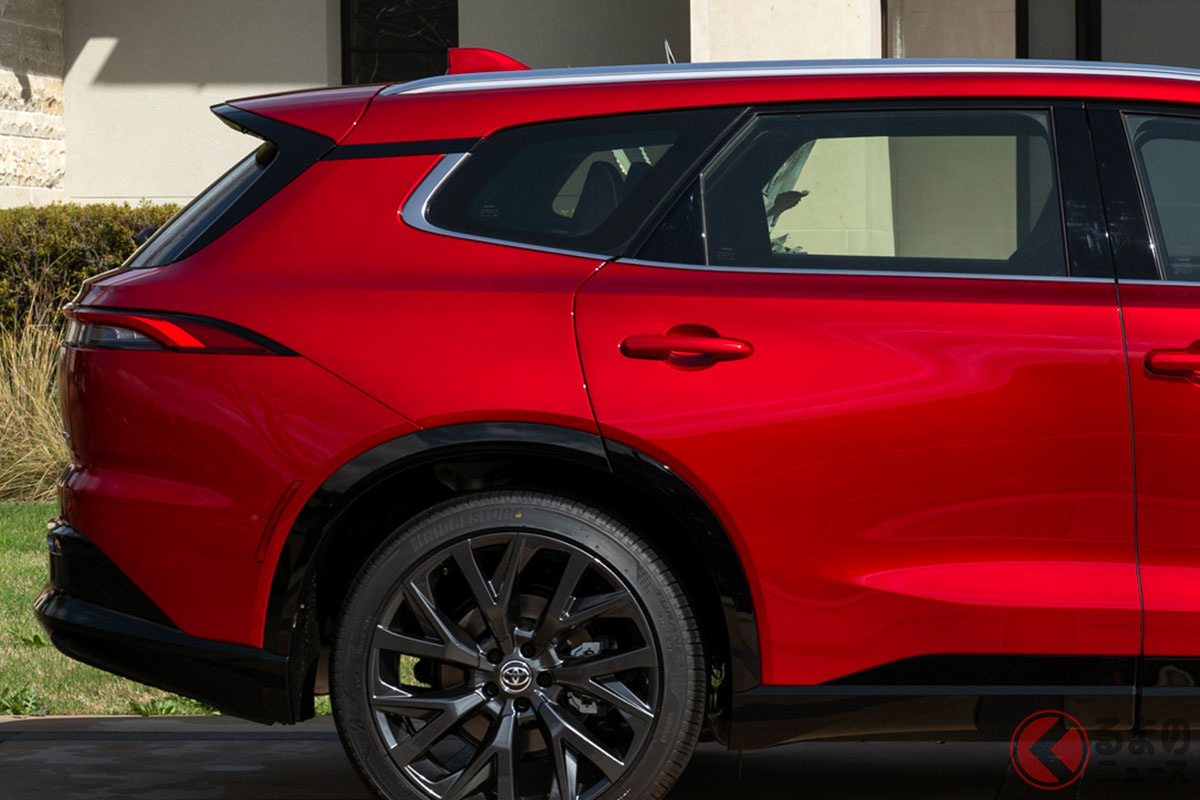 「クラウンシリーズ」にラグジュアリーな新型ワゴンSUV登場