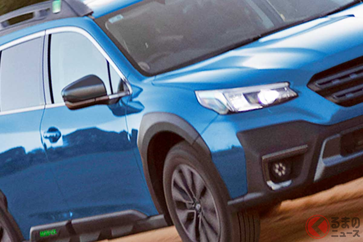 精悍すぎる「ガイザーブルー」がイイ!